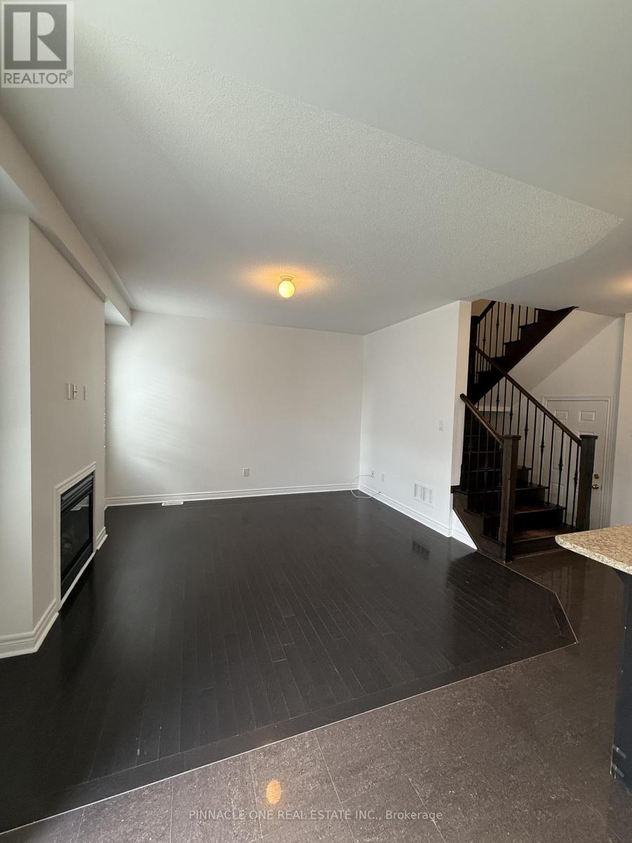 168 Durhamview Crescent, Whitchurch-Stouffville, Ontario  L4A 1S2 - Photo 6 - N12480991