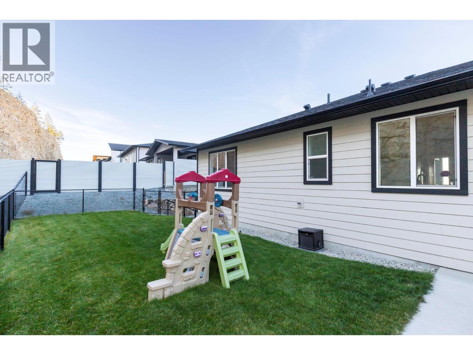 2209 Lavetta Drive, Kelowna, British Columbia  V1P 1V1 - Photo 34 - 10366707