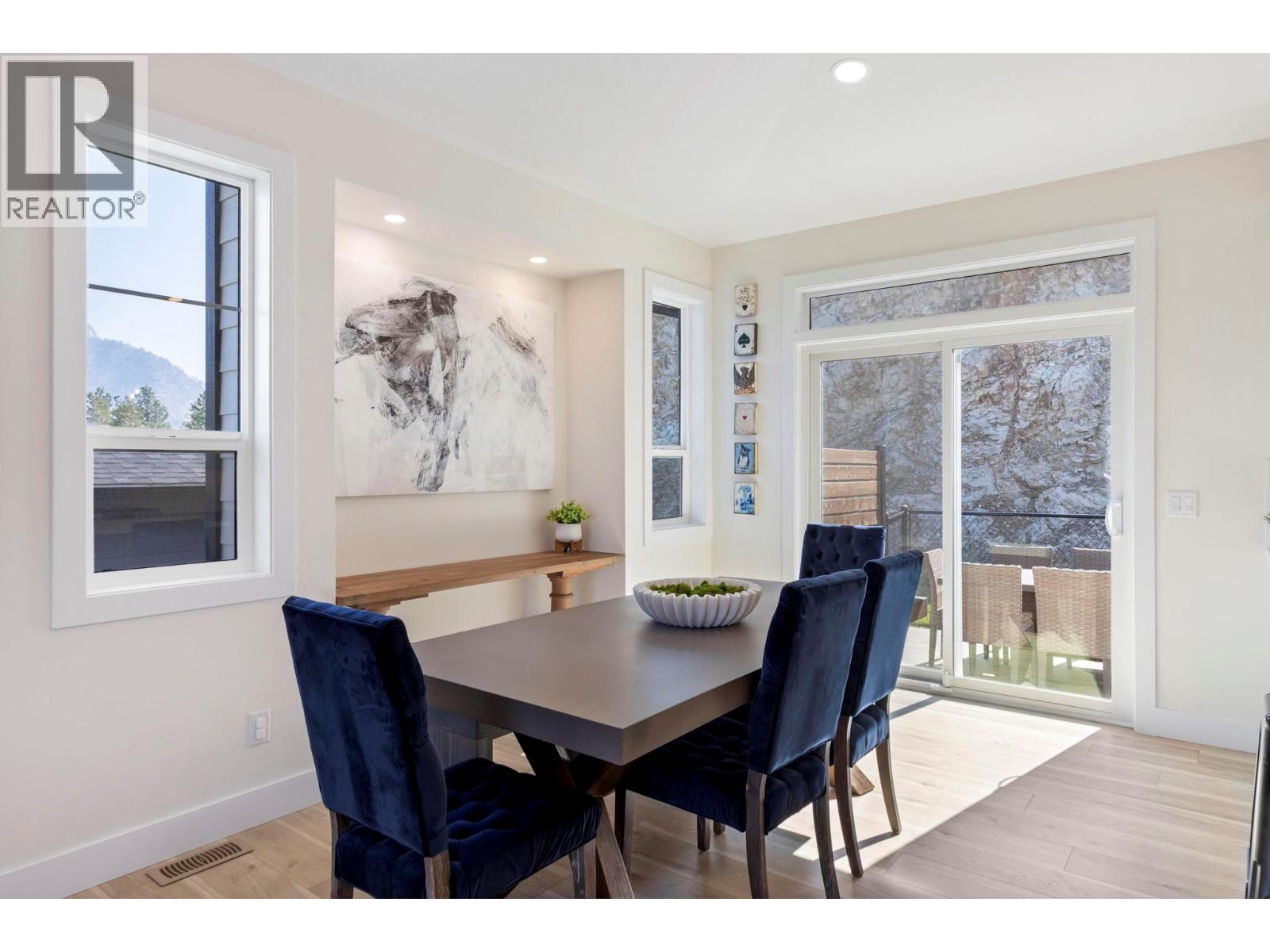 2209 Lavetta Drive, Kelowna, British Columbia  V1P 1V1 - Photo 9 - 10366707