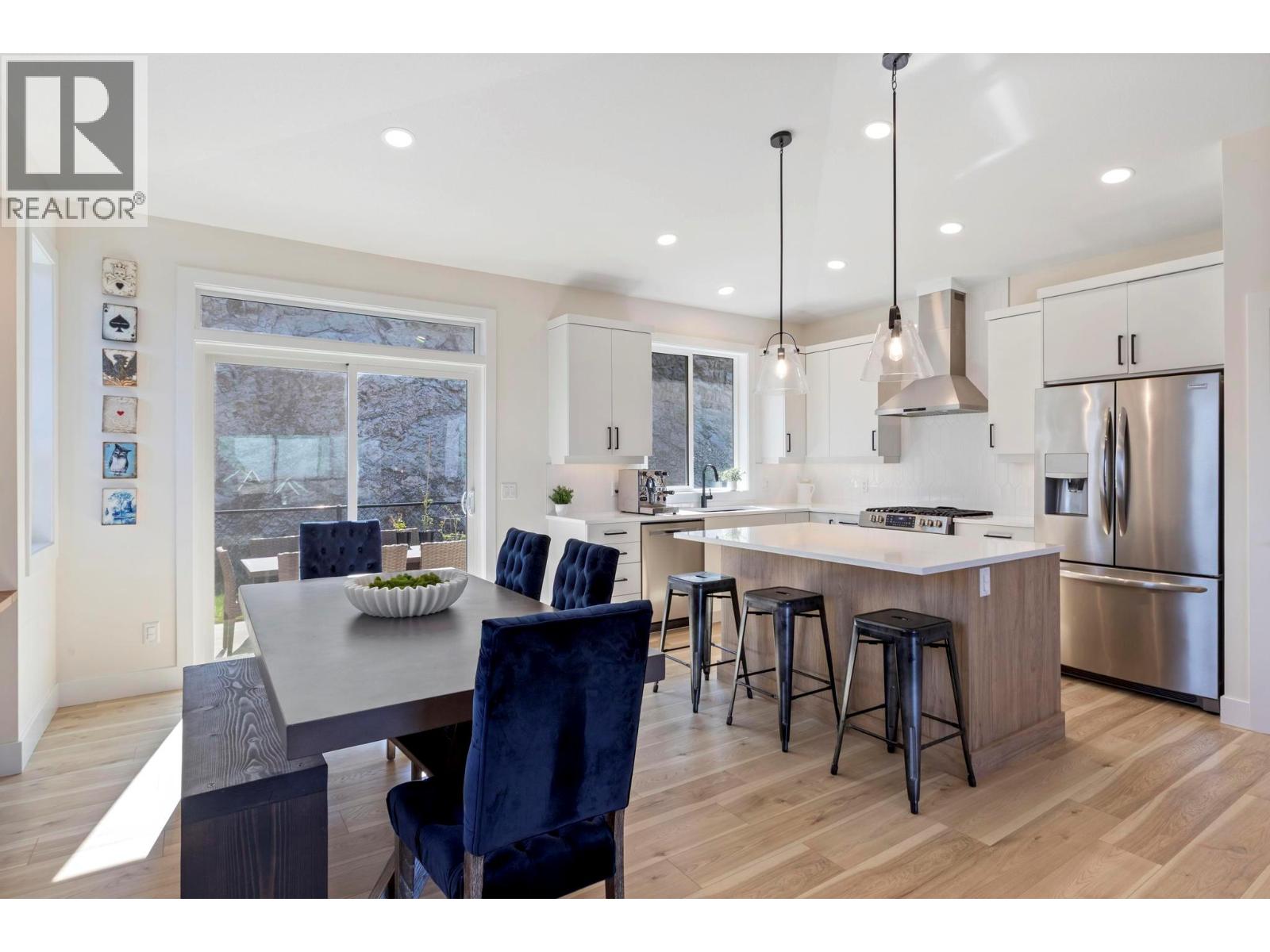 2209 Lavetta Drive, Kelowna, British Columbia  V1P 1V1 - Photo 7 - 10366707