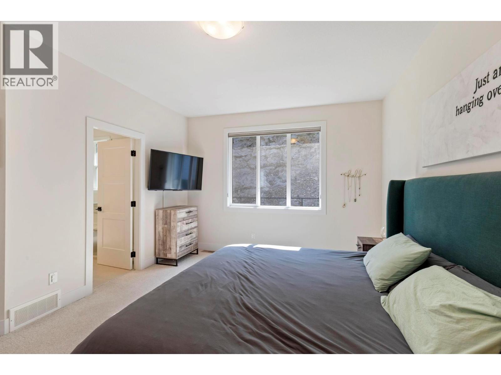 2209 Lavetta Drive, Kelowna, British Columbia  V1P 1V1 - Photo 14 - 10366707
