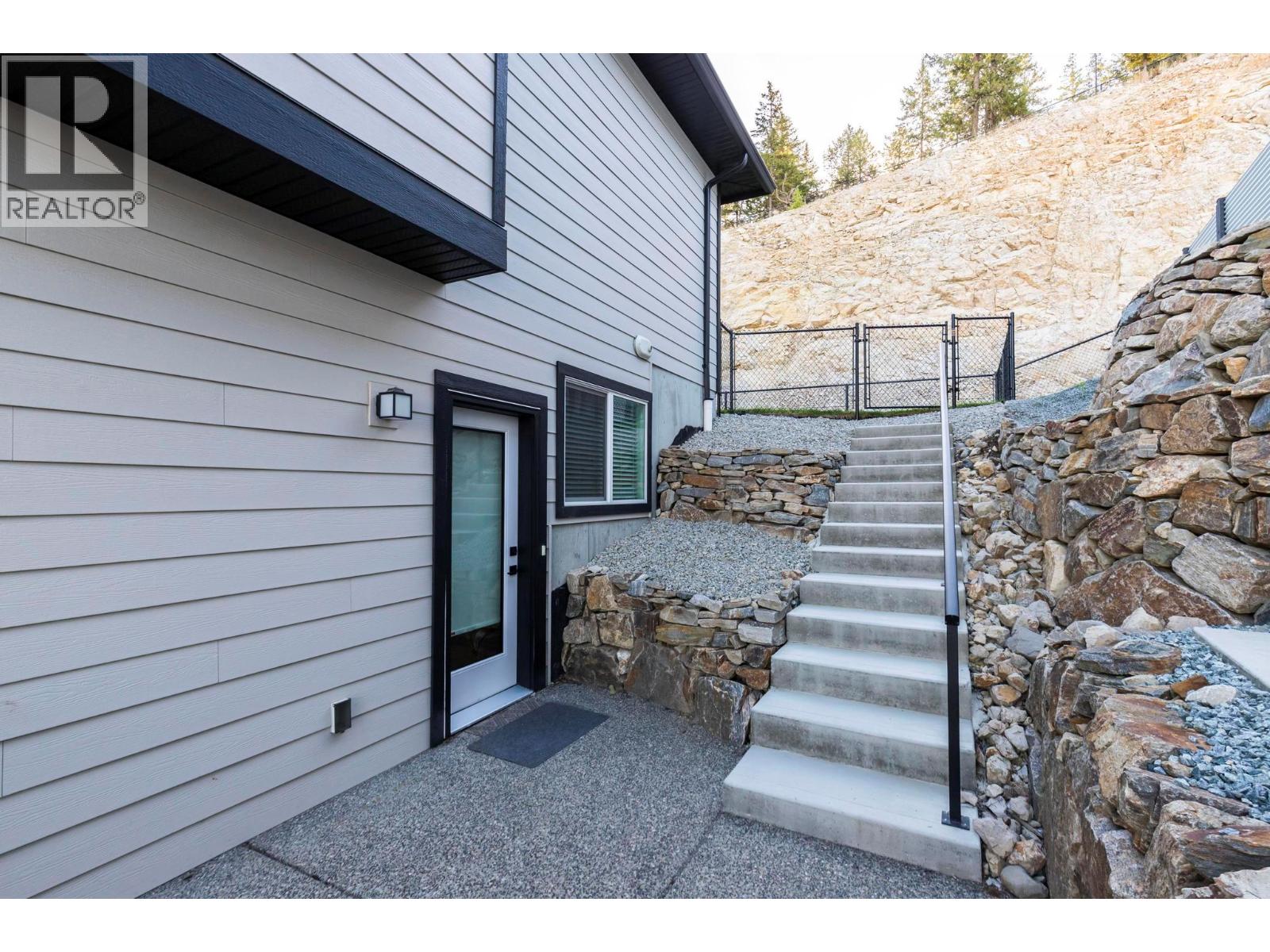 2209 Lavetta Drive, Kelowna, British Columbia  V1P 1V1 - Photo 25 - 10366707