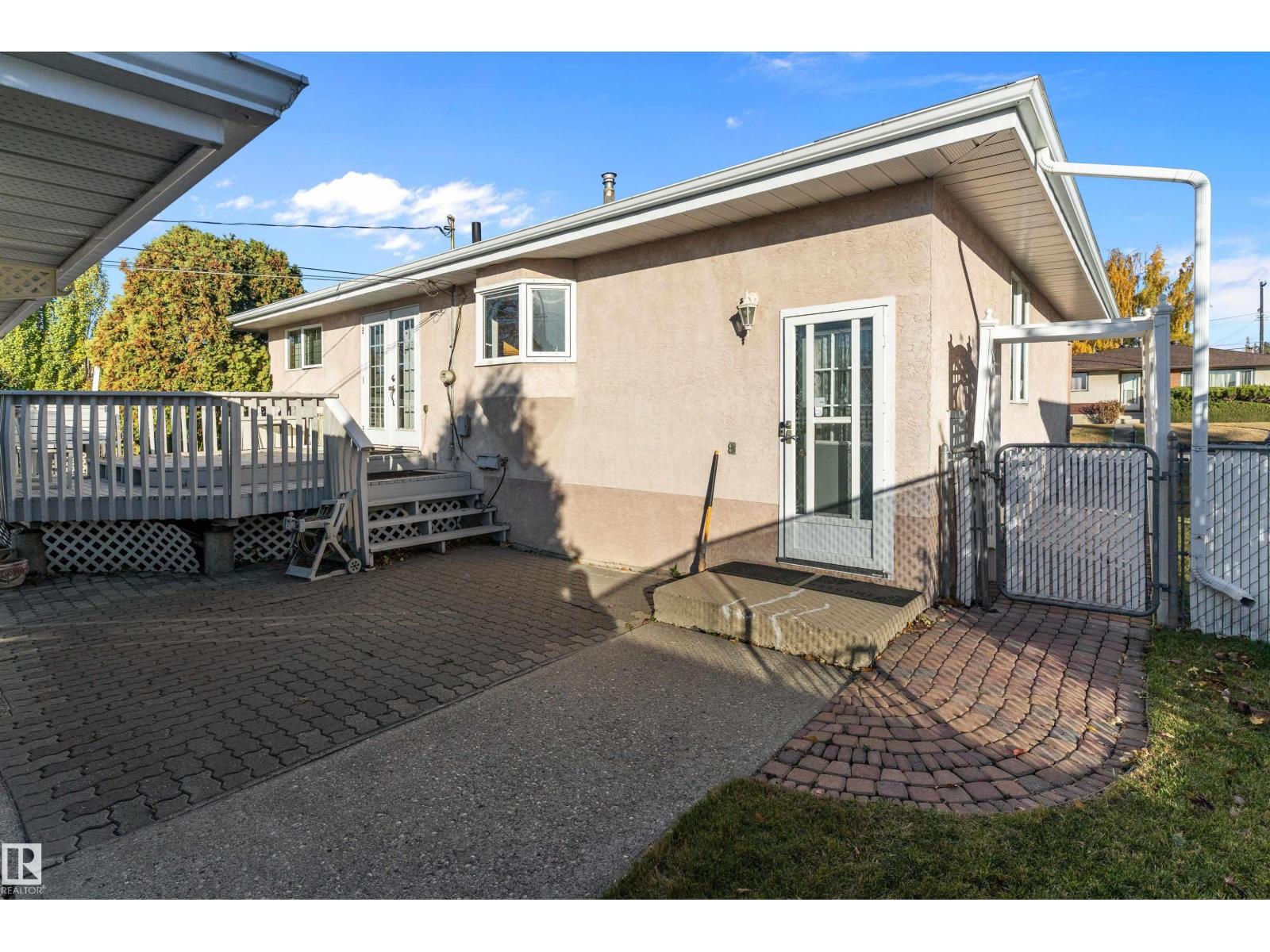 5619 140a Av Nw, Edmonton, Alberta  T5A 1H4 - Photo 49 - E4463398