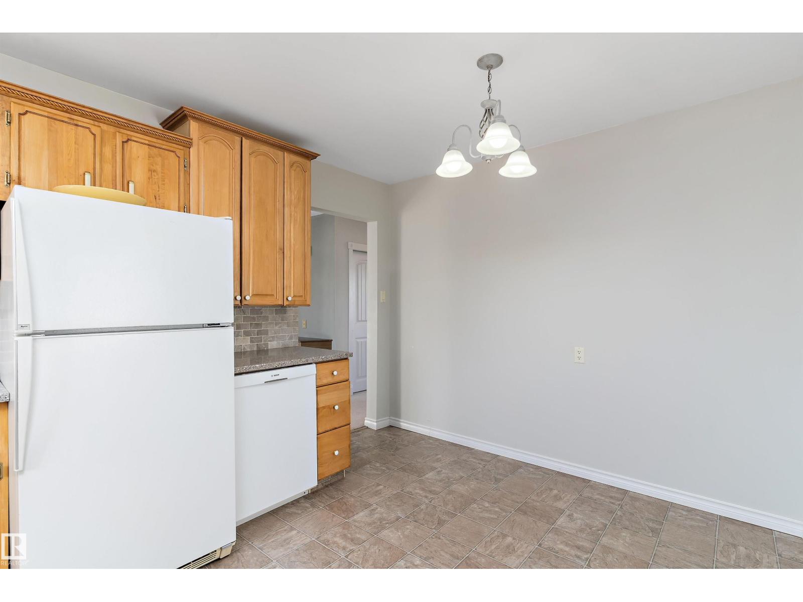 5619 140a Av Nw, Edmonton, Alberta  T5A 1H4 - Photo 18 - E4463398