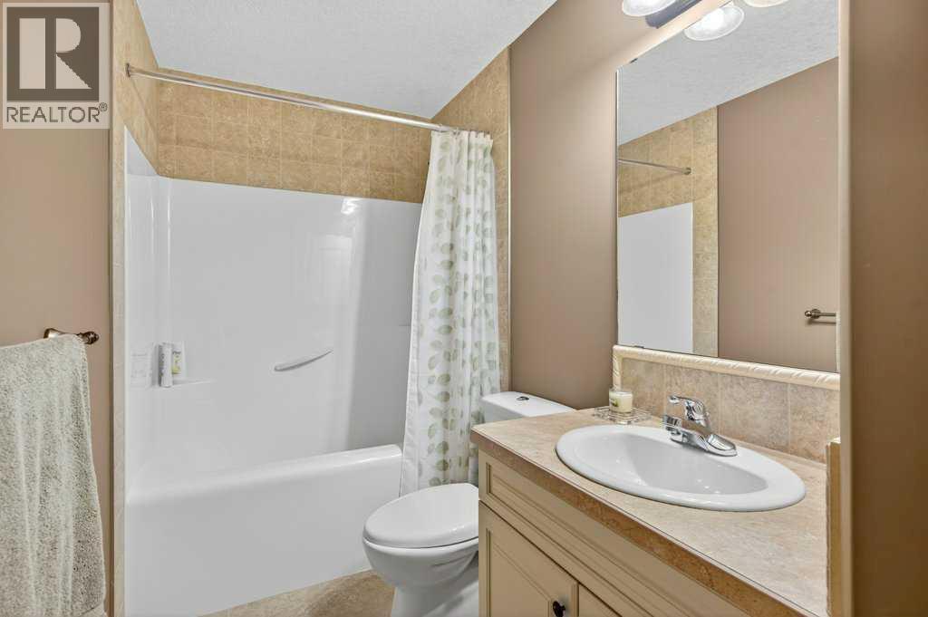 132 Hillcrest Boulevard, Strathmore, Alberta  T1P 0A3 - Photo 40 - A2265075