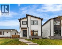 4418 8 Avenue SW Rosscarrock