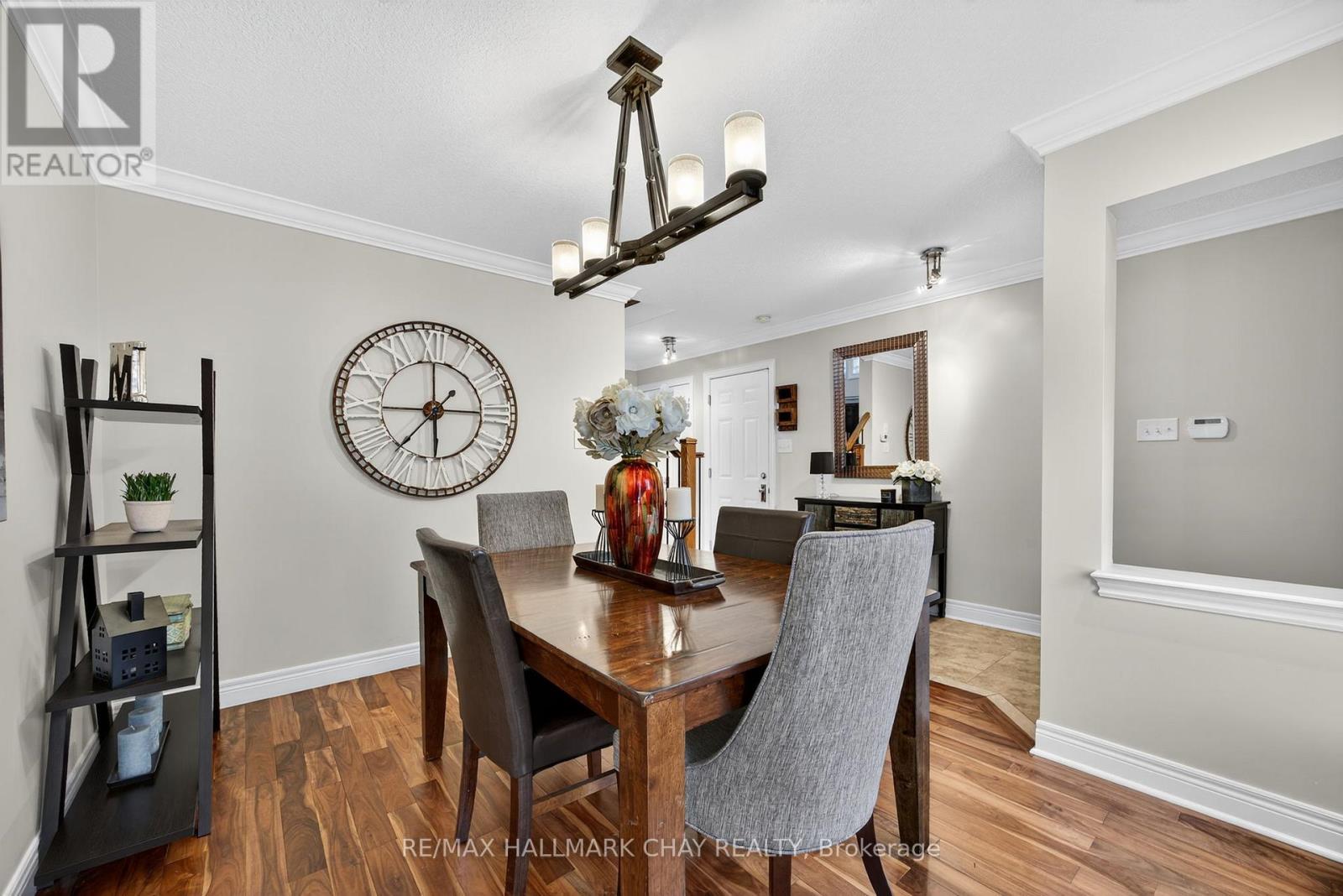 5 Saxon Road, Barrie (Innis-Shore), Ontario  L4M 7G6 - Photo 16 - S12480973