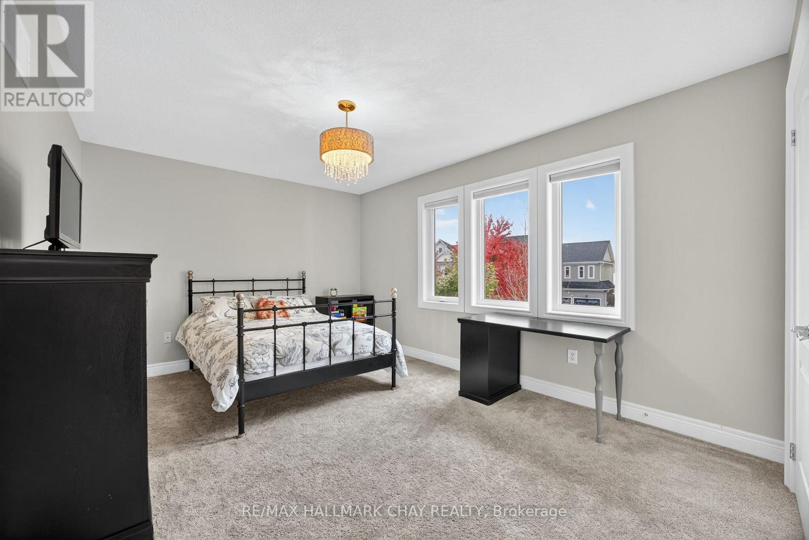 5 Saxon Road, Barrie (Innis-Shore), Ontario  L4M 7G6 - Photo 25 - S12480973