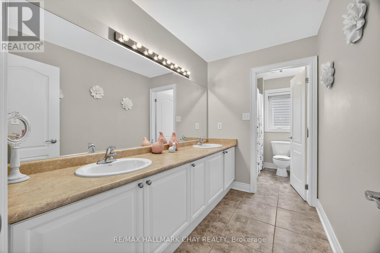 5 Saxon Road, Barrie (Innis-Shore), Ontario  L4M 7G6 - Photo 27 - S12480973