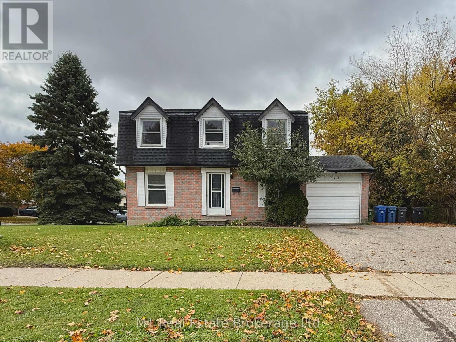 779 Scottsdale Drive, Guelph, Ontario  N1G 3N7 - Photo 1 - X12481015