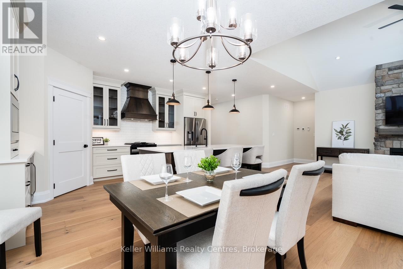 776 20th Street, Hanover, Ontario  N4N 0C5 - Photo 20 - X12481056