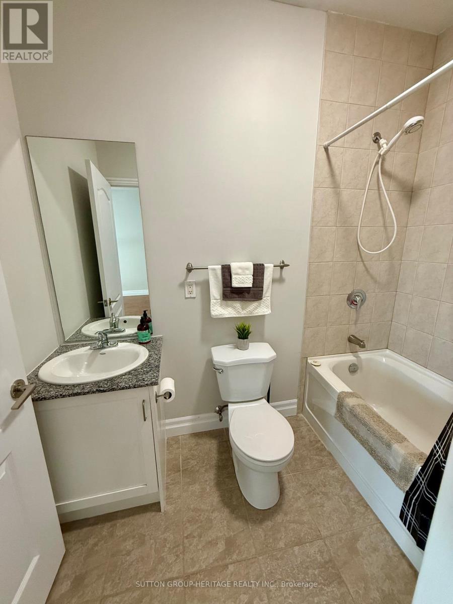 902 - 44 Bond Street W, Oshawa, Ontario  L1G 6R2 - Photo 10 - E12478859