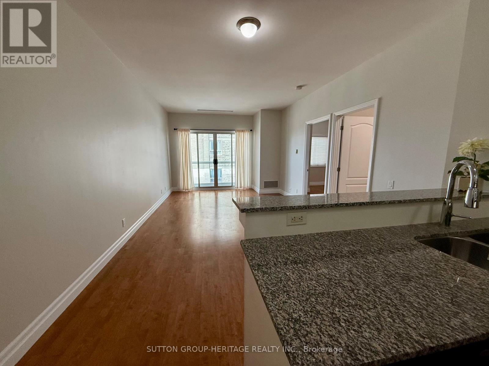902 - 44 Bond Street W, Oshawa, Ontario  L1G 6R2 - Photo 13 - E12478859