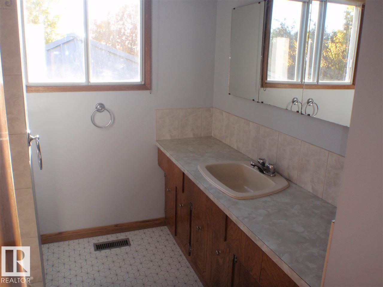 5810 - 53 St, Barrhead, Alberta  T7N 1N1 - Photo 28 - E4463403