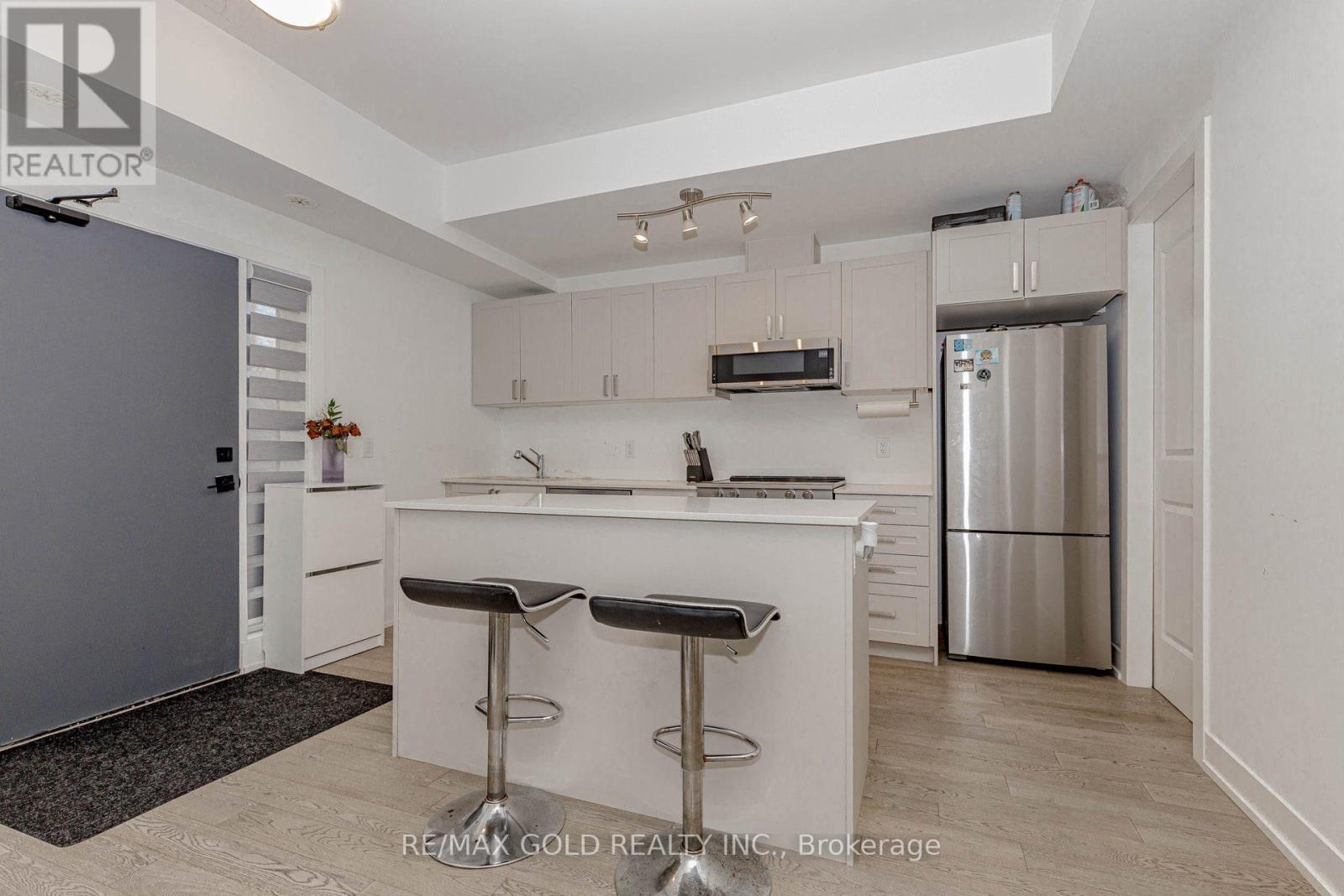 148 - 1075 Douglas Mccurdy Comm, Mississauga, Ontario  L5G 0C6 - Photo 11 - W12480891