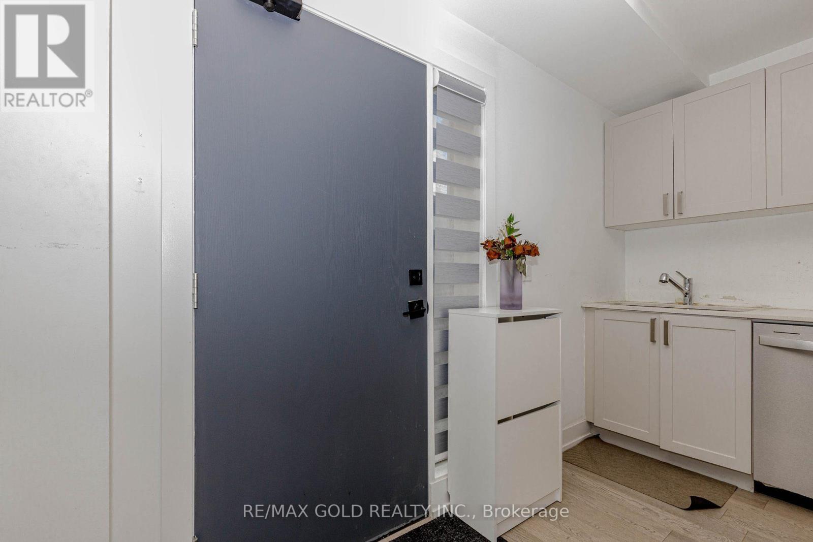 148 - 1075 Douglas Mccurdy Comm, Mississauga, Ontario  L5G 0C6 - Photo 9 - W12480891