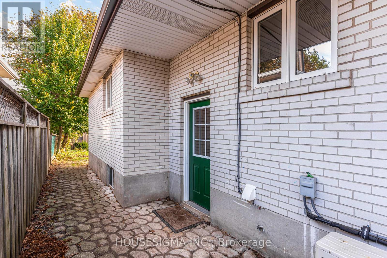 93 Dawson Road, Orangeville, Ontario  L9W 2W7 - Photo 31 - W12480898