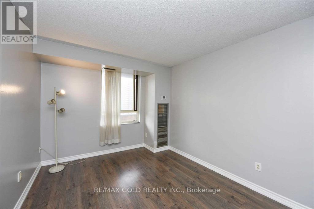 704 - 5 Lisa Street, Brampton, Ontario  L6T 4T4 - Photo 19 - W12480900