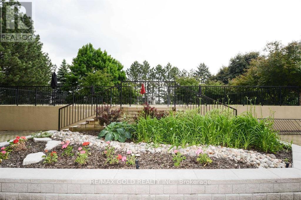 704 - 5 Lisa Street, Brampton, Ontario  L6T 4T4 - Photo 36 - W12480900