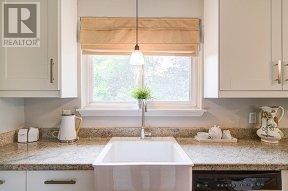 33 Groveland Crescent, Brampton (Northgate), Ontario  L6S 1L1 - Photo 11 - W12480908