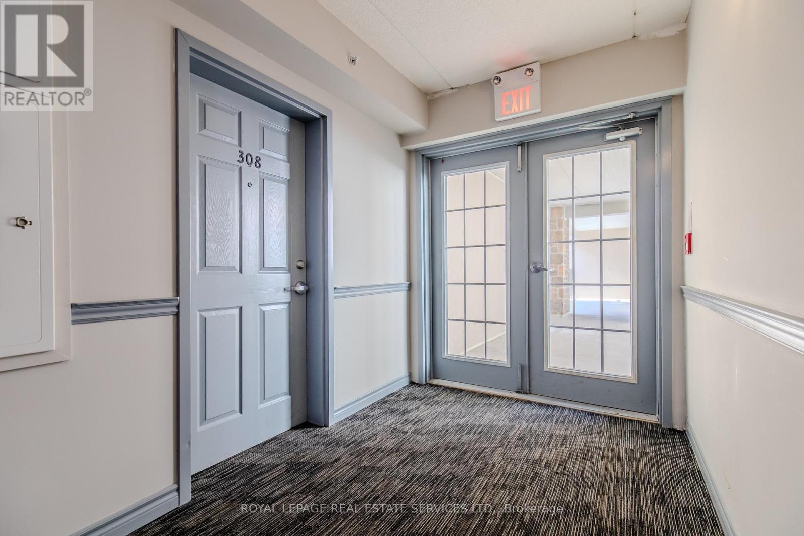 308 - 1480 Bishops Gate, Oakville, Ontario  L6M 4N4 - Photo 2 - W12480918