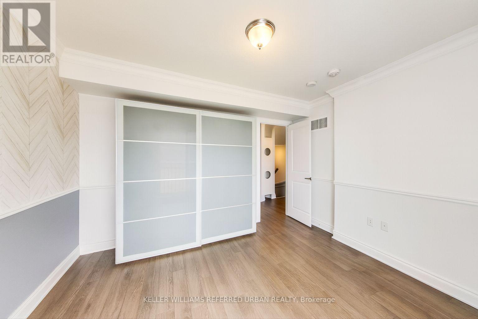 231 - 380 Hopewell Avenue, Toronto, Ontario  M6E 2S2 - Photo 11 - W12480934