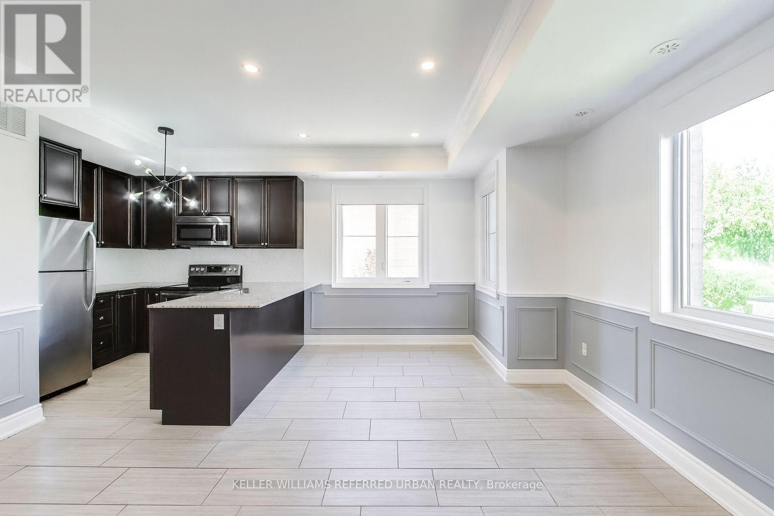 231 - 380 Hopewell Avenue, Toronto, Ontario  M6E 2S2 - Photo 2 - W12480934