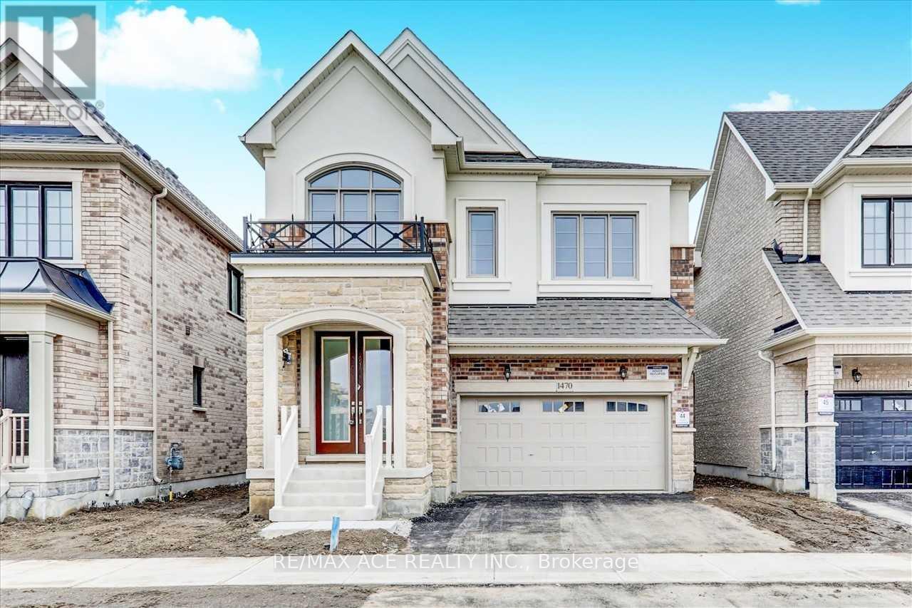<div class="slider-price">$1,795 Monthly</div><p>Bsmt - 1470 Kovachik Boulevard, Milton, Ontario</p>