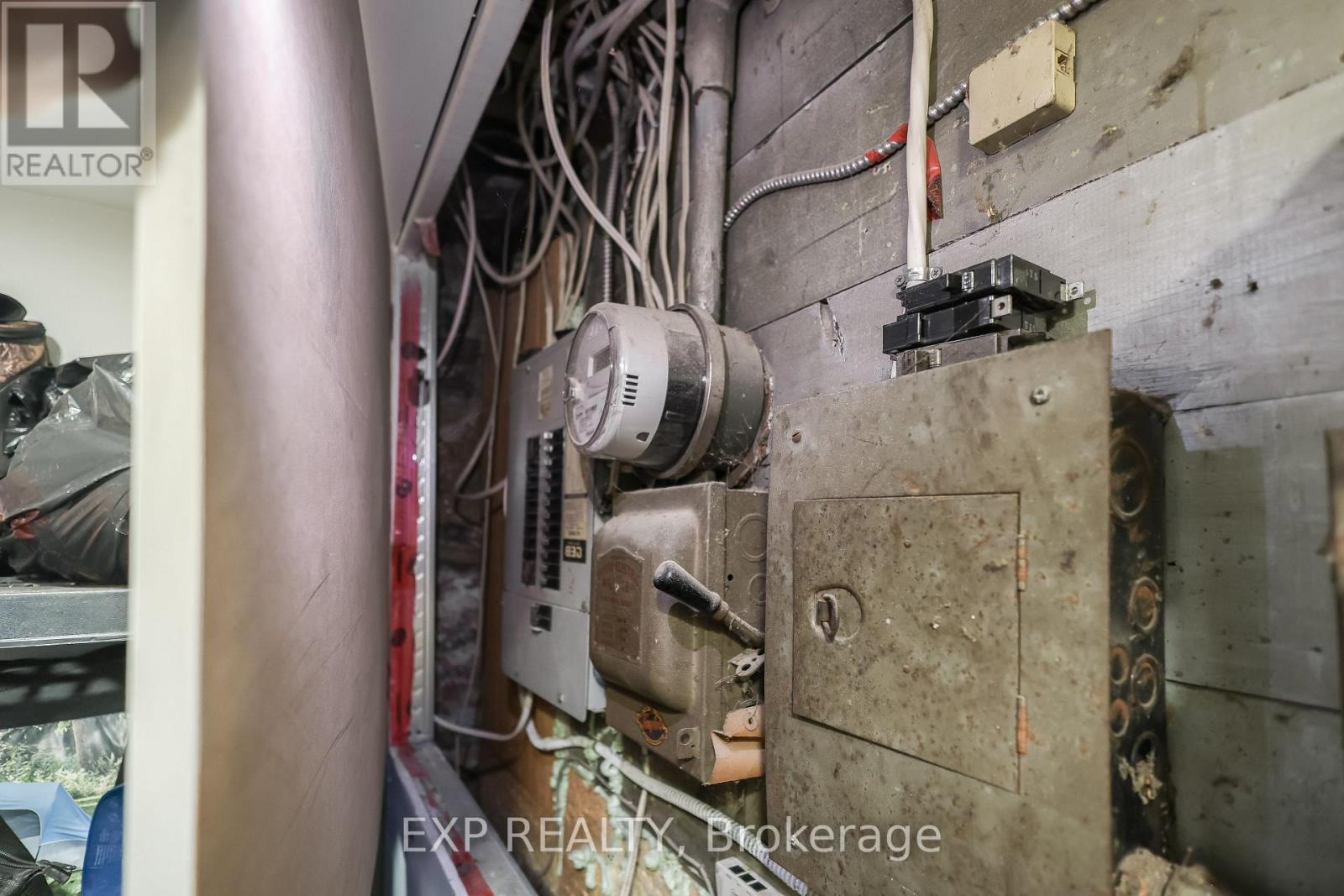 69 Victoria Avenue N, Hamilton, Ontario  L8L 5E3 - Photo 27 - X12355786