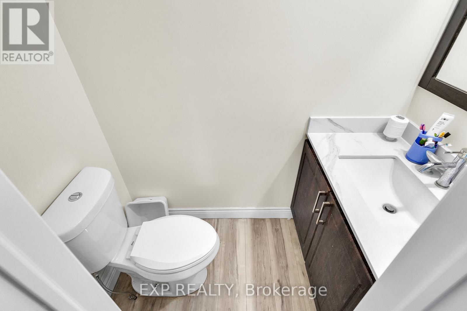 228 Main Street, Cambridge, Ontario  N1R 1W8 - Photo 14 - X12371051
