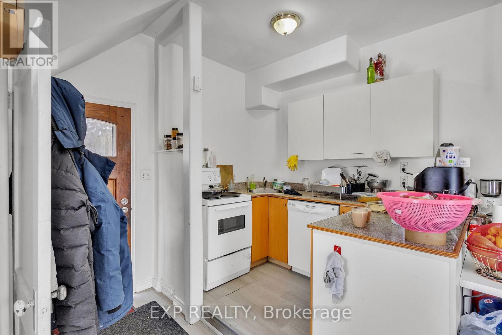 228 Main Street, Cambridge, Ontario  N1R 1W8 - Photo 27 - X12371051