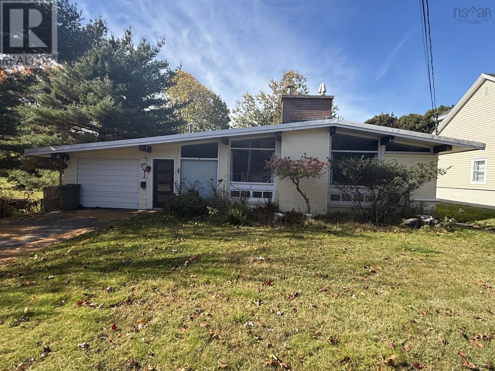 84 Roosevelt Avenue, Truro, Nova Scotia  B2N 1B6 - Photo 2 - 202525940