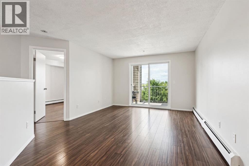 Property at 224, 1717 60 Street SE image 5