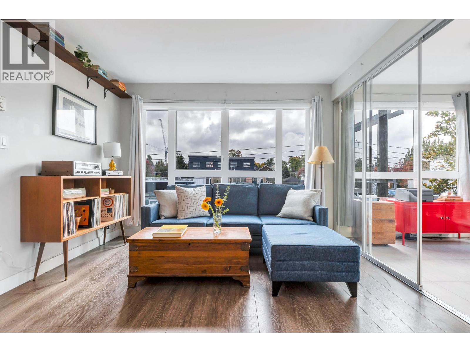 329 1588 E Hastings Street, Vancouver, British Columbia  V5L 0B8 - Photo 3 - R3061675