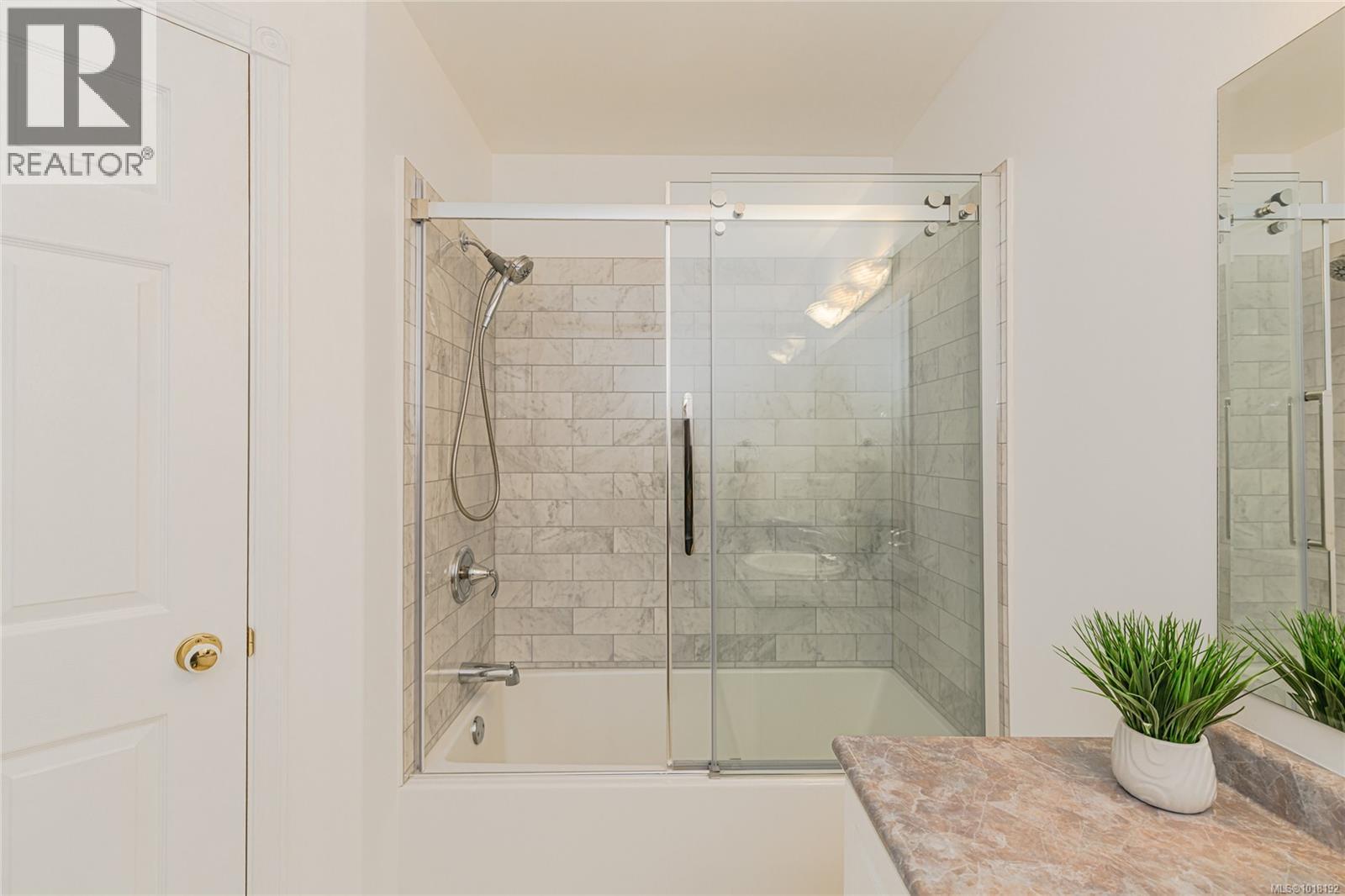 202 9844 Croft St, Chemainus, British Columbia  V0R 1K0 - Photo 17 - 1018192