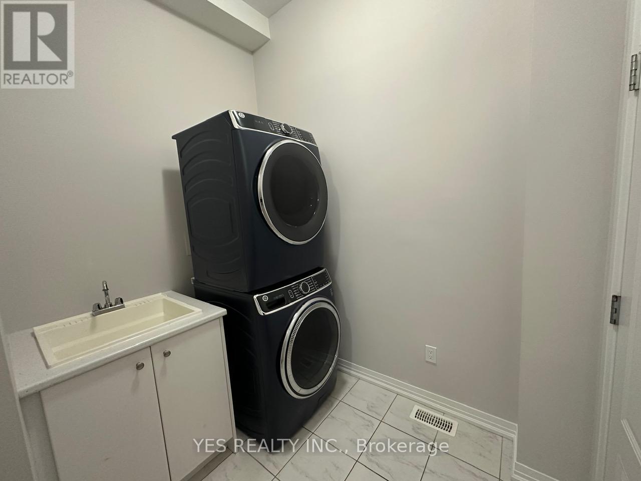 187 Provident Way, Hamilton, Ontario  L0R 1W0 - Photo 7 - X12480903
