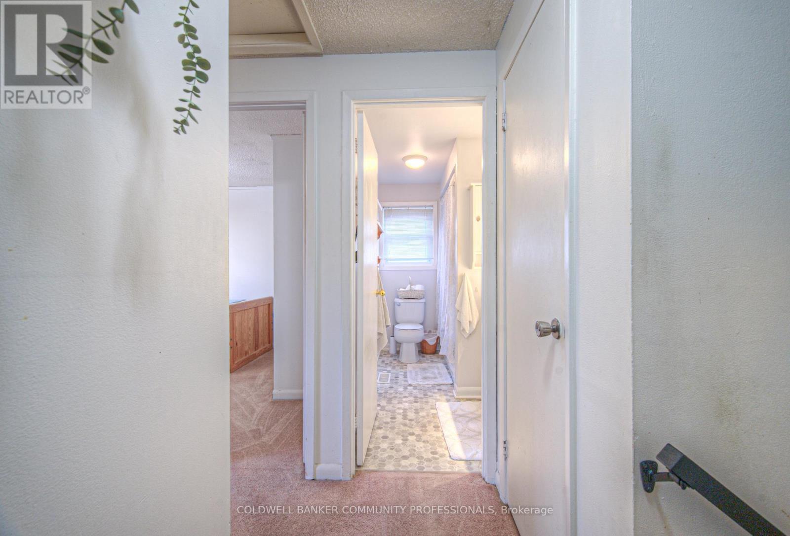 280 Wendover Drive, Hamilton, Ontario  L9C 5X8 - Photo 20 - X12480929