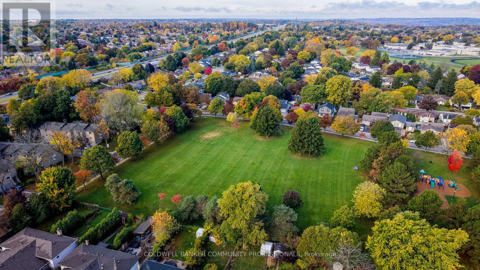 280 Wendover Drive, Hamilton, Ontario  L9C 5X8 - Photo 45 - X12480929