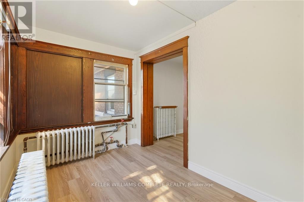11 Holton Avenue S, Hamilton, Ontario  L8M 2L3 - Photo 18 - X12480948