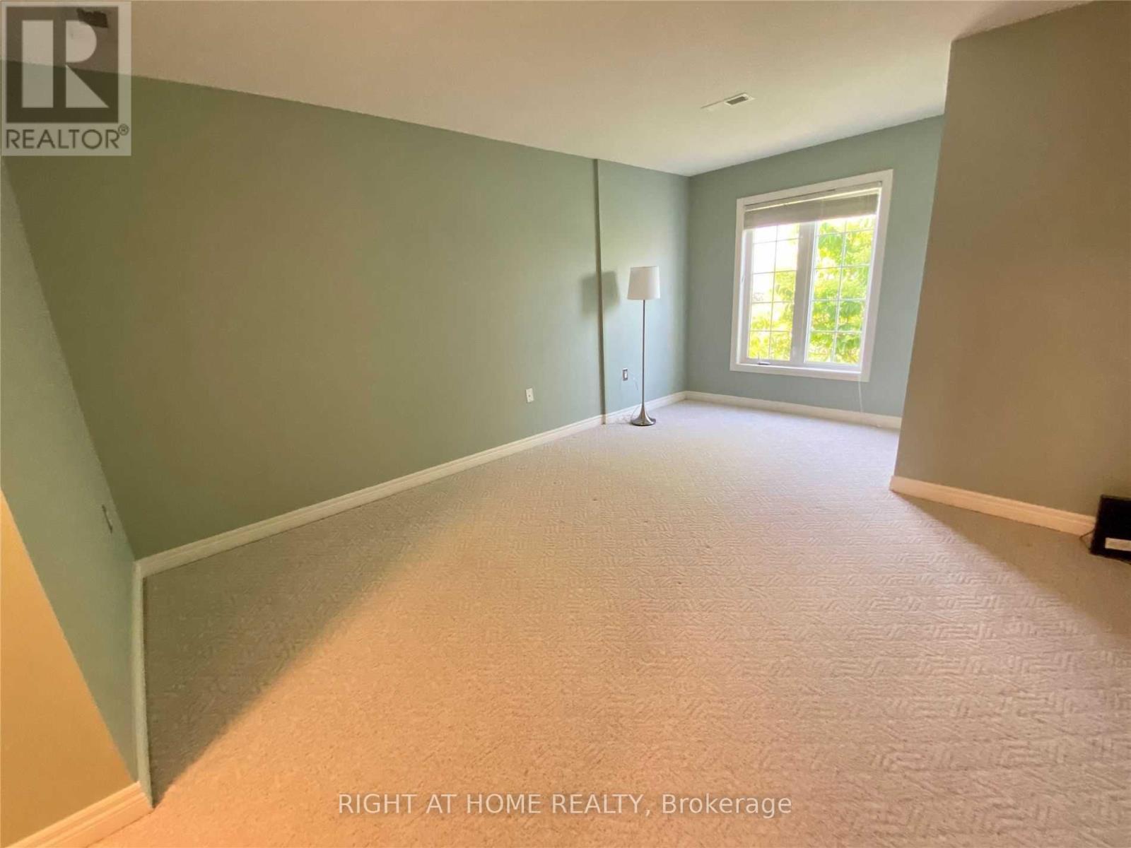 78 - 515 North Service Road, Hamilton, Ontario  L8E 5X6 - Photo 12 - X12480995