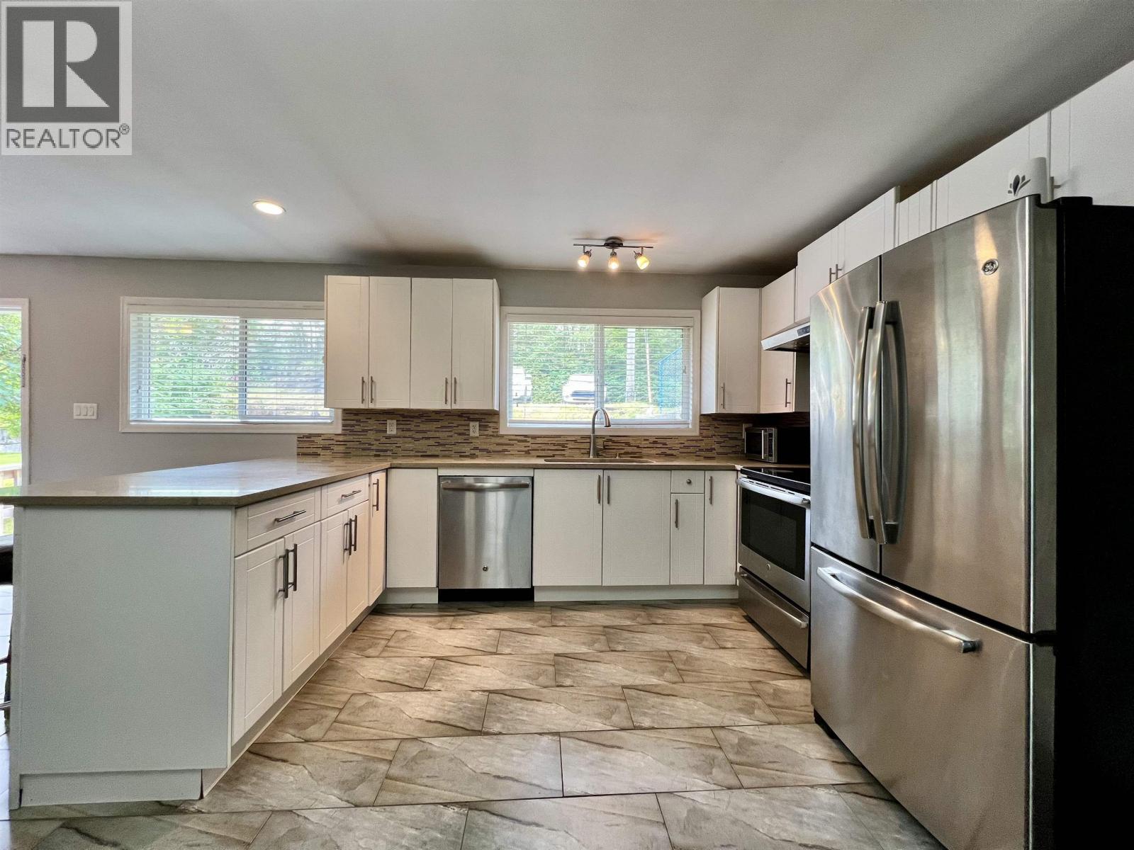 897-899 Summit Avenue, Prince Rupert, British Columbia  V8J 2A2 - Photo 7 - R3061635