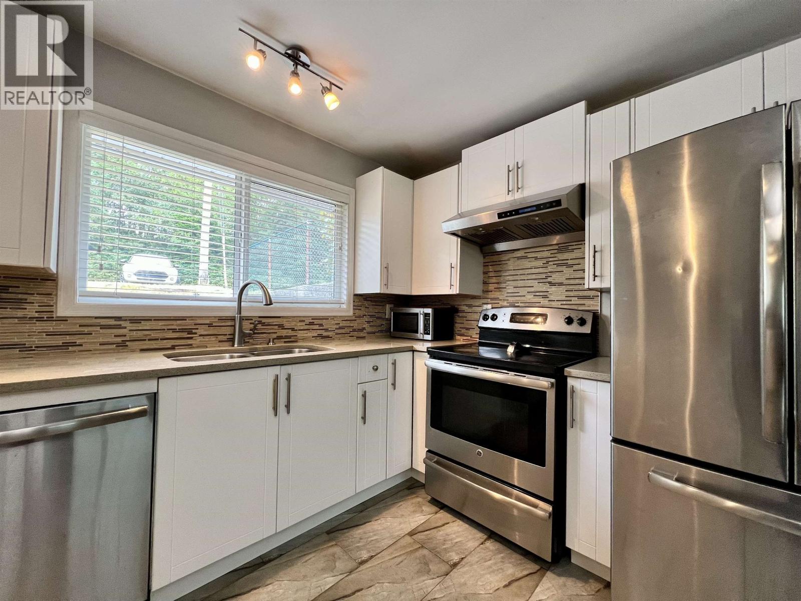 897-899 Summit Avenue, Prince Rupert, British Columbia  V8J 2A2 - Photo 8 - R3061635
