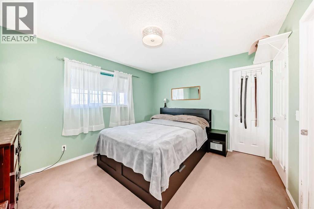 238 Bridleridge Way Sw, Calgary, Alberta  T2Y 4M6 - Photo 25 - A2266444