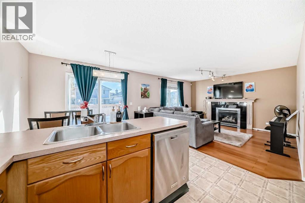 238 Bridleridge Way Sw, Calgary, Alberta  T2Y 4M6 - Photo 9 - A2266444