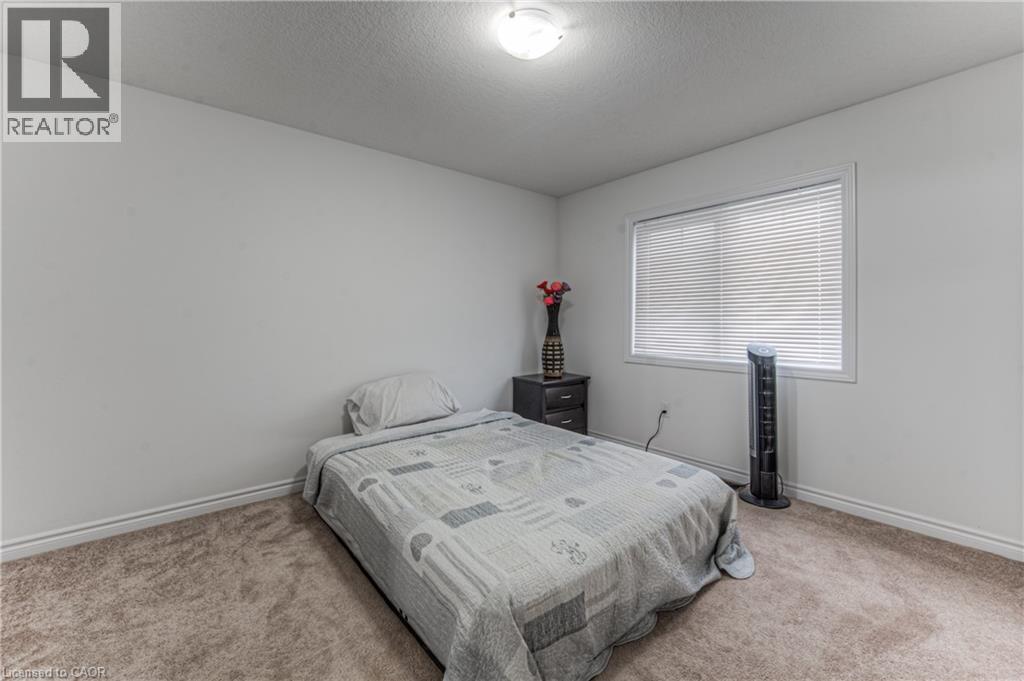 15 Dewberry Drive, Kitchener, Ontario  N2B 0A9 - Photo 16 - 40781573