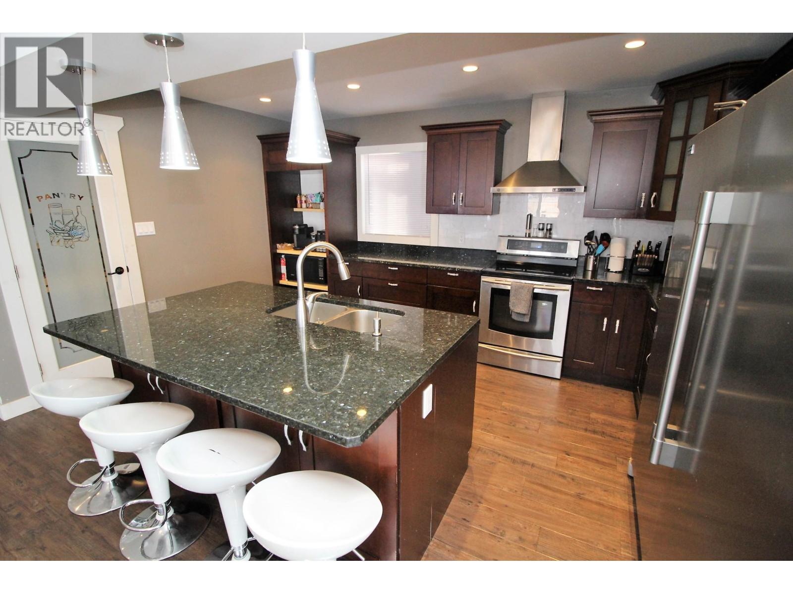 2233 Law Avenue, Houston, British Columbia  V0J 1Z0 - Photo 13 - R3051565