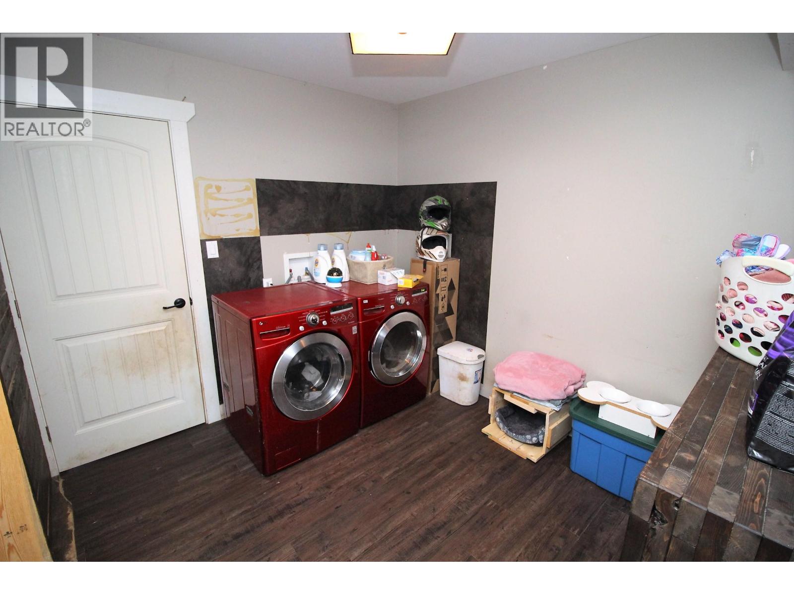 2233 Law Avenue, Houston, British Columbia  V0J 1Z0 - Photo 27 - R3051565