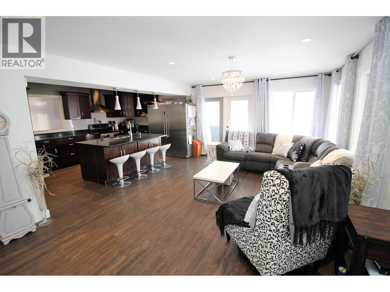 2233 Law Avenue, Houston, British Columbia  V0J 1Z0 - Photo 12 - R3051565