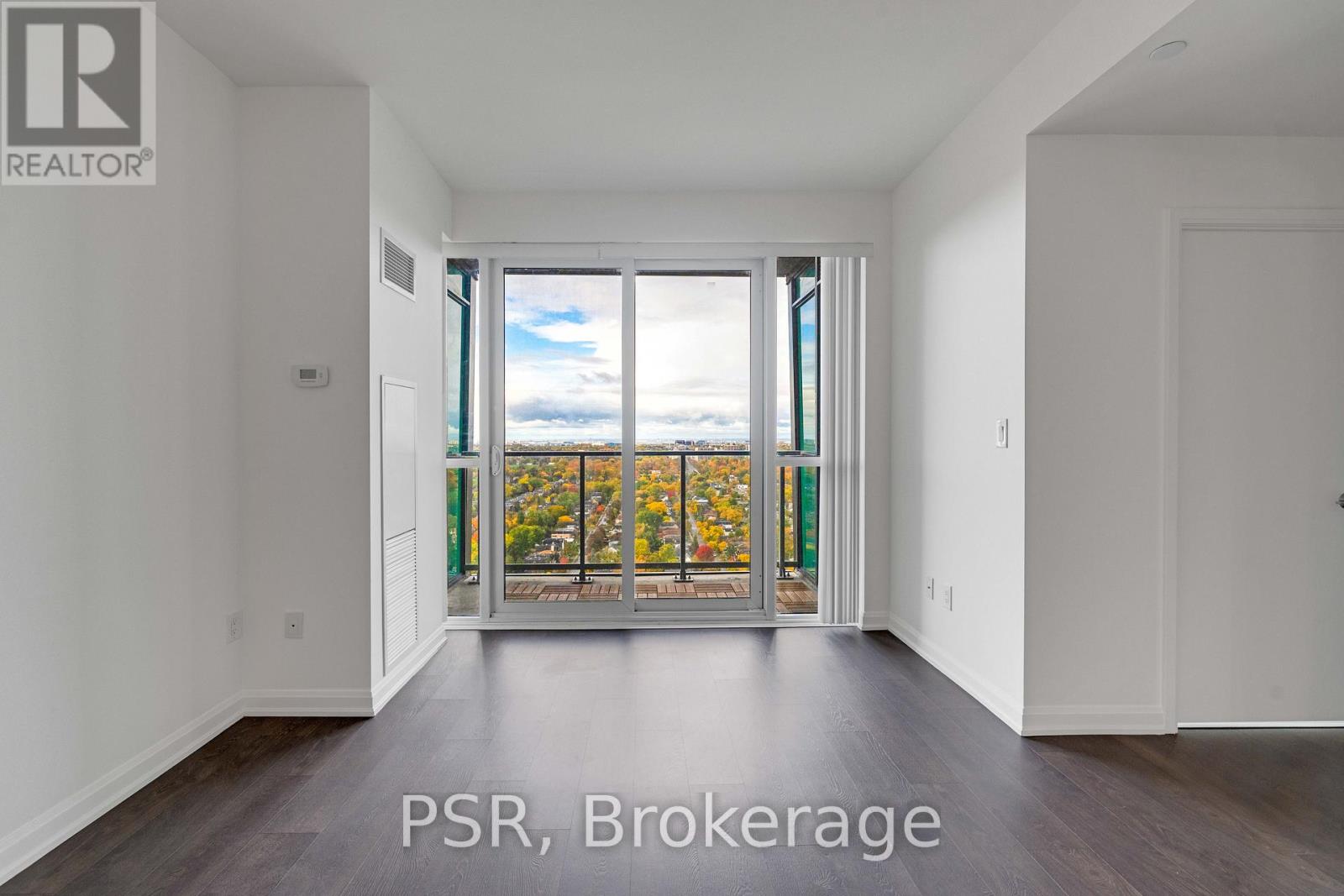 2705 - 11 Bogert Avenue, Toronto (Lansing-Westgate), Ontario  M2N 1K4 - Photo 3 - C12480217