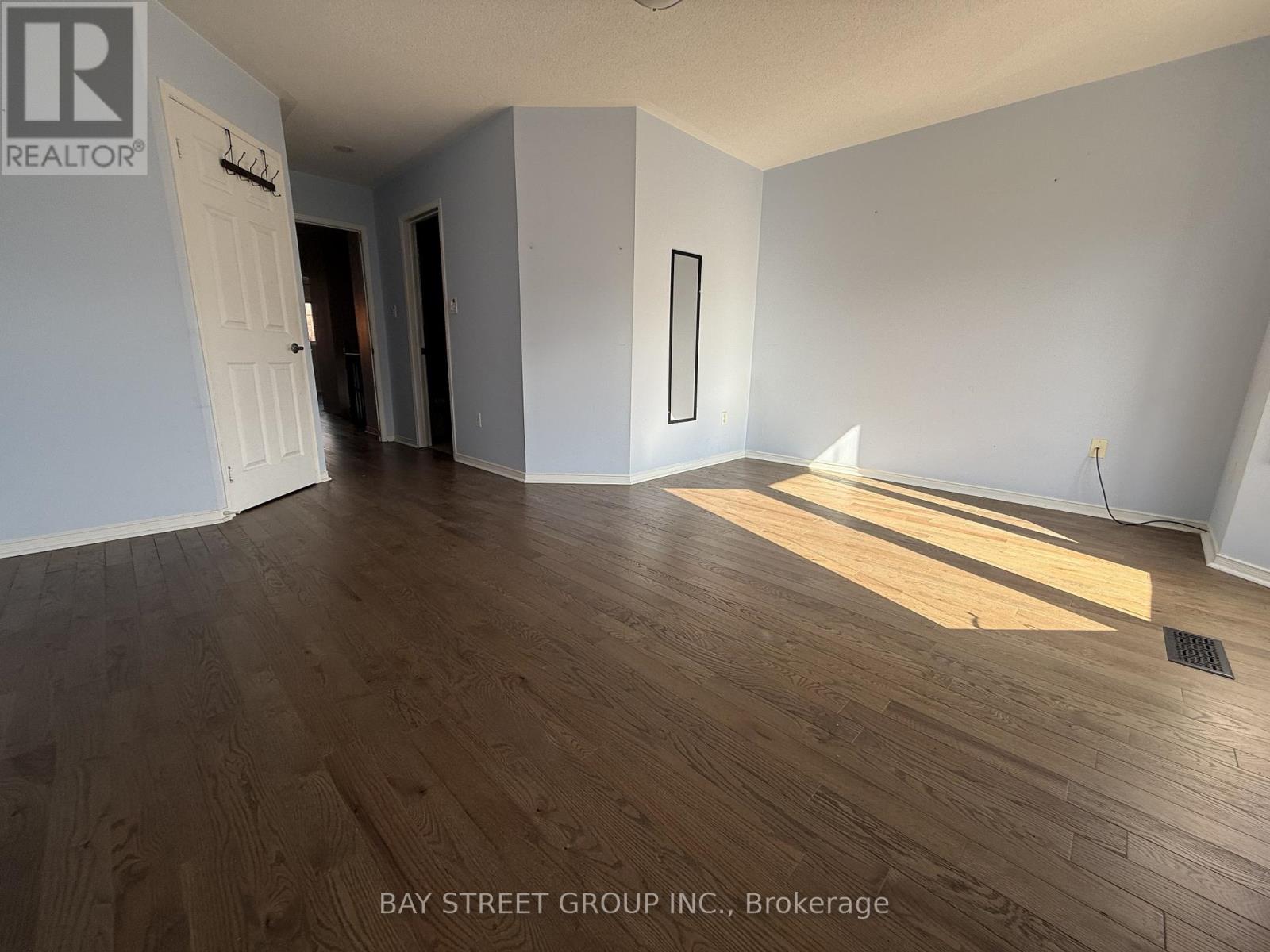 127 Galleria Parkway, Markham, Ontario  L3T 7T8 - Photo 10 - N12480767